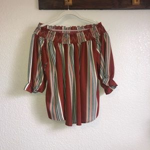 Off the shoulder fam stripes